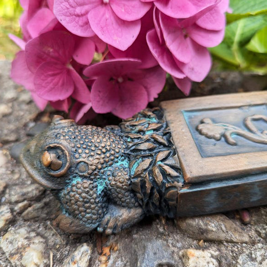 Project E: Copper Patina Epoxy Planter Frog Feet